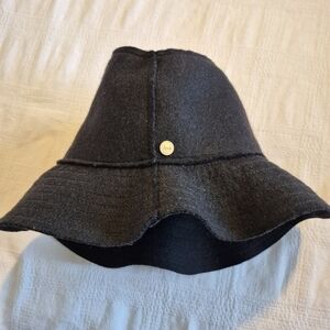 Tracy Watts Brooklyn one size black 100% wool hat Made in USA